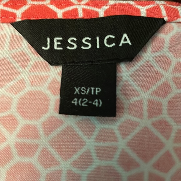 Vibrant pink shirt - Picture 5 of 6